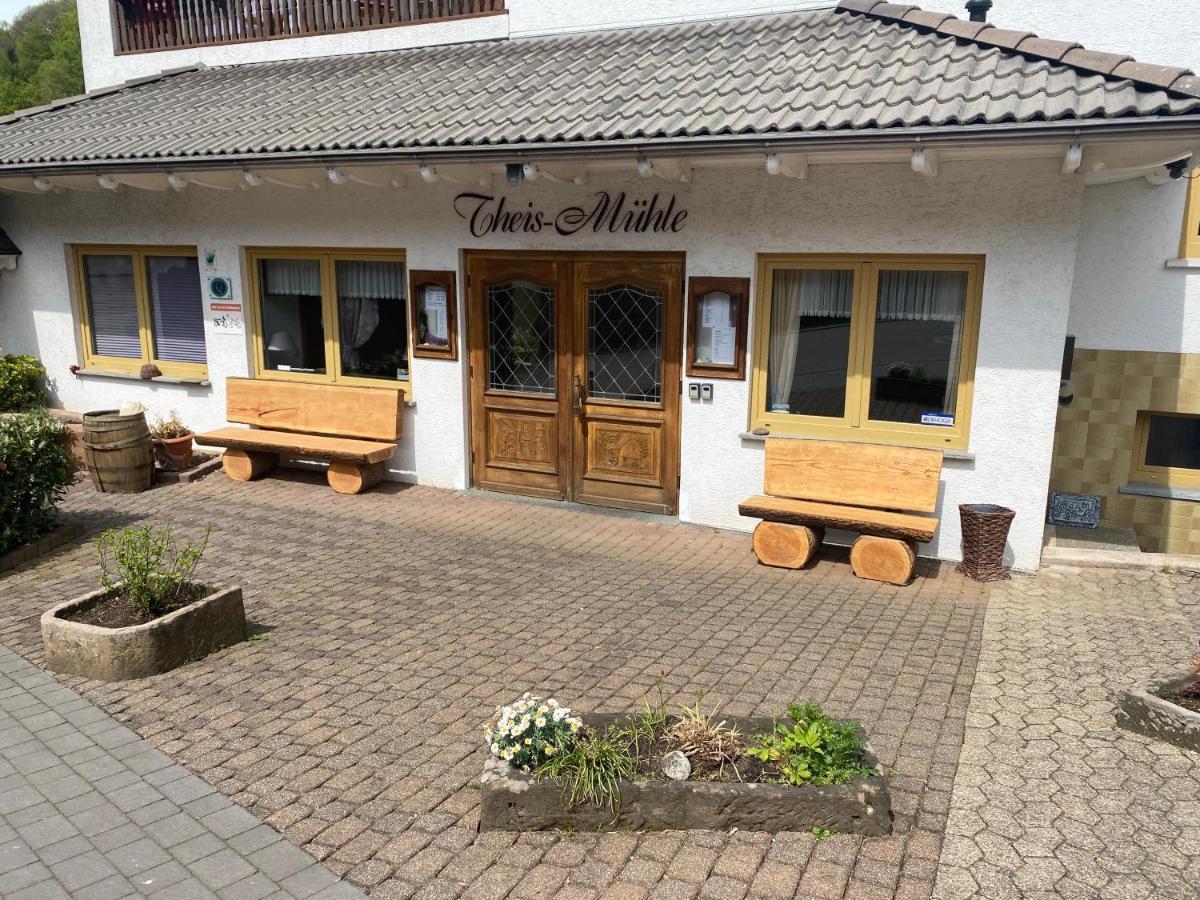 Hotel-Restaurant Theis-Muehle Biersdorf Екстериор снимка